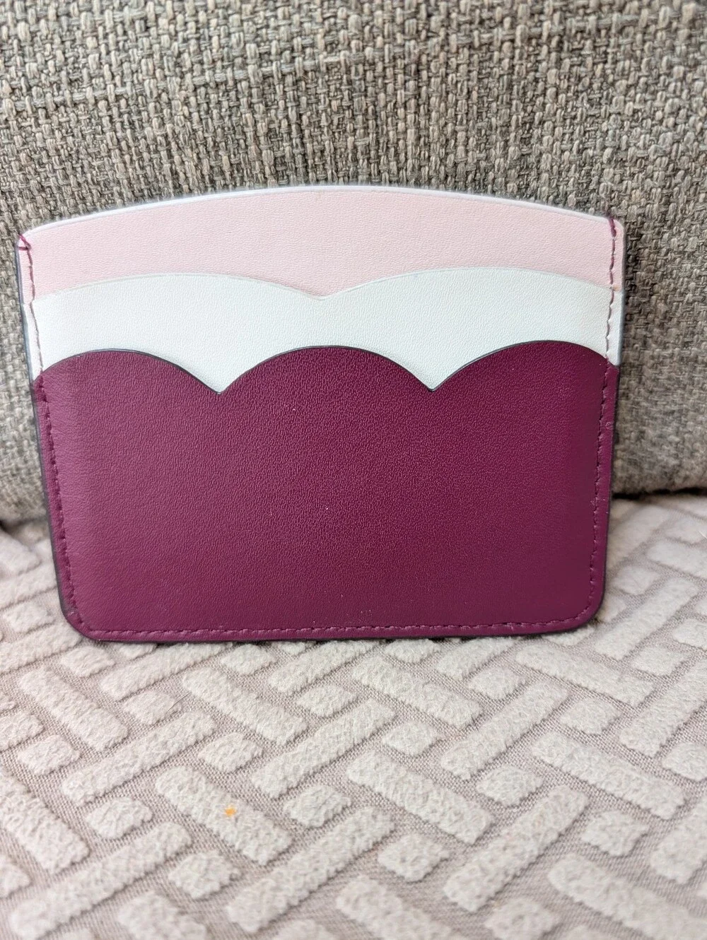 Kate Spade Gemma Blackberry Preserve Small Slim Leather Card Holder EUC